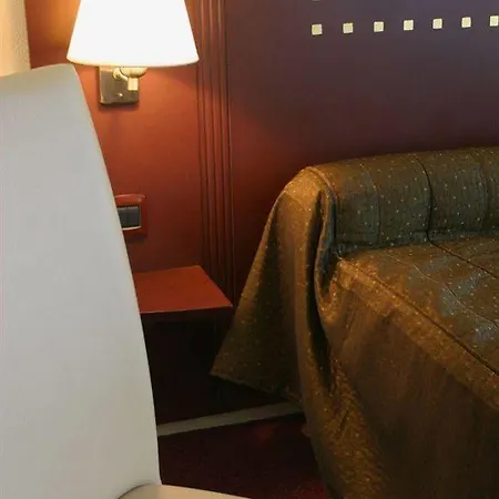 Le Parc Des Fees Retaurant & Szálloda 3*