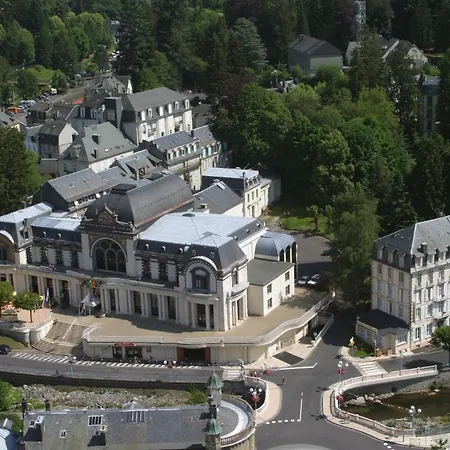 Le Parc Des Fees Retaurant & ホテル